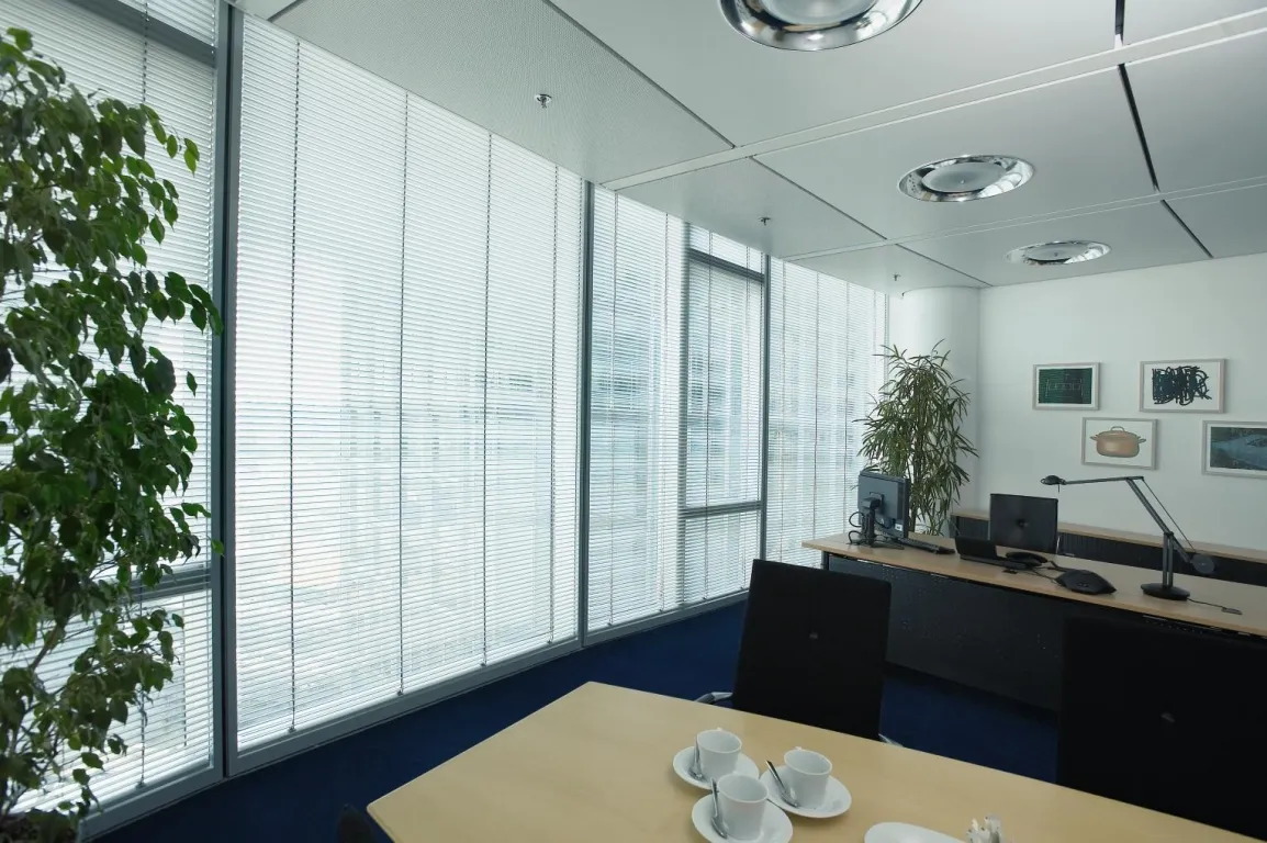 Żaluzje biurowe